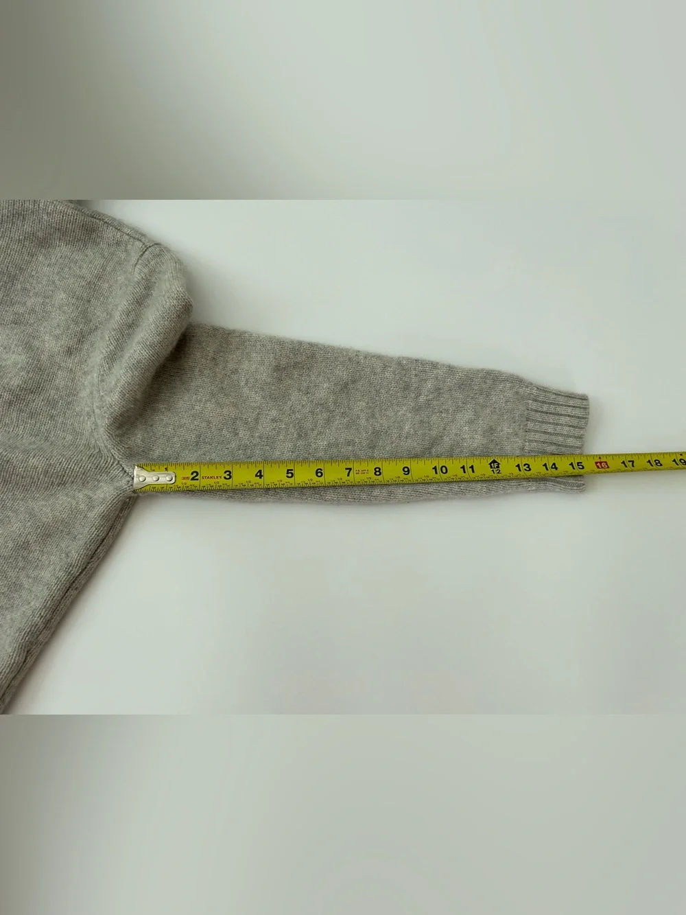 Candy & Caviar 100% Cashmere The Roll Hem Pullover Hoodie Men’s Medium $298 Luxe